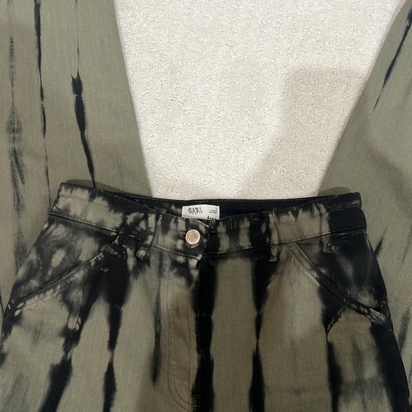 Green and Black Tie Dye Pant - Picture 7 of 9